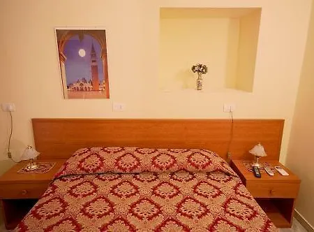 Oda ve Kahvaltı Parioli House Roma